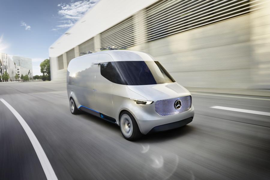  Mercedes-Benz Vision Van 2016 года  (фото 13 из 19)